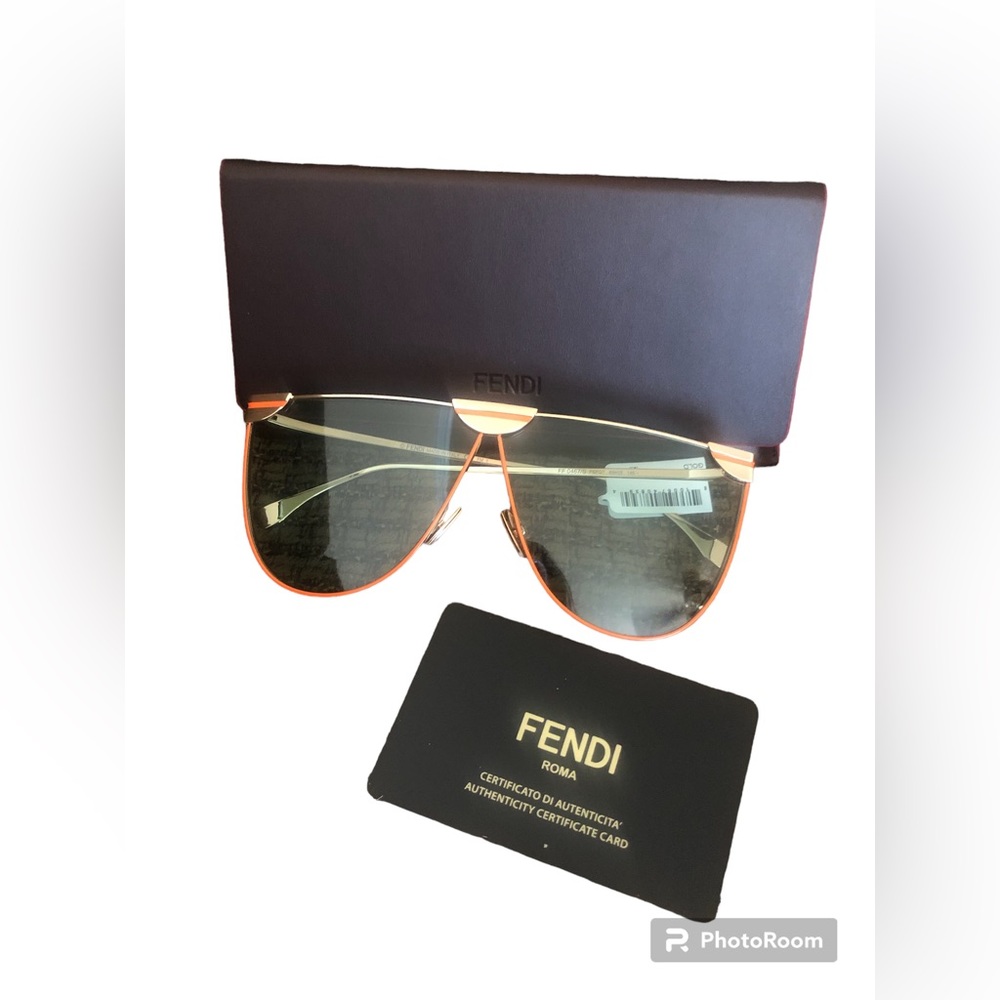 Fendi 69mm Aviator Sunglasses - Picture 5 of 12
